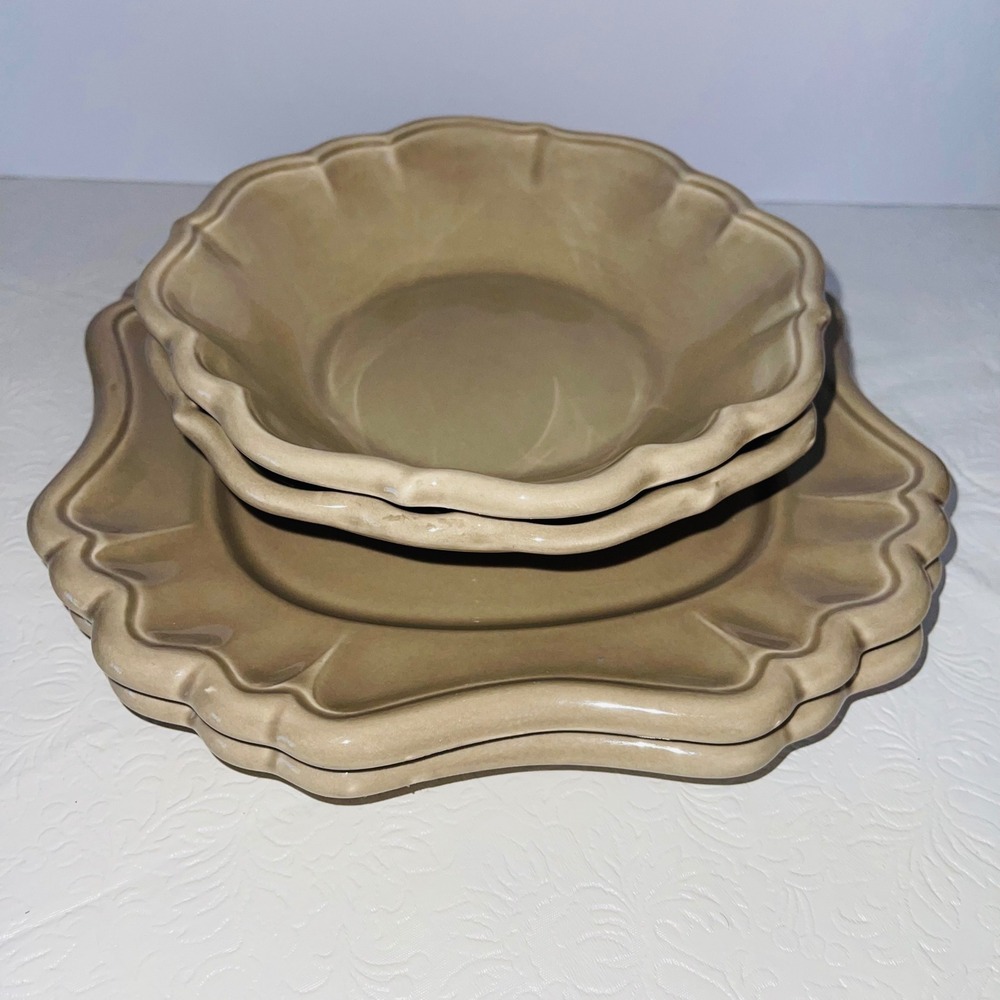Varages France Scalloped Ruffle Ceramic Dinner Plates and Bowls Set Taupe 4pc